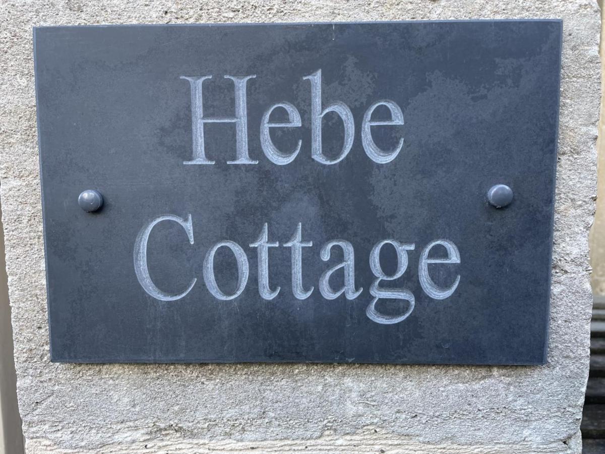 Hebe Cottage - Idyllic And Homely With Attention To Detail Atworth Exterior photo